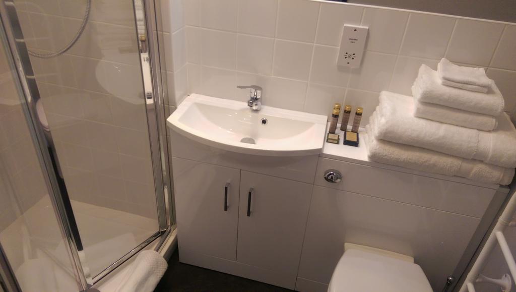 Lochinver Guesthouse Эр Экстерьер фото
