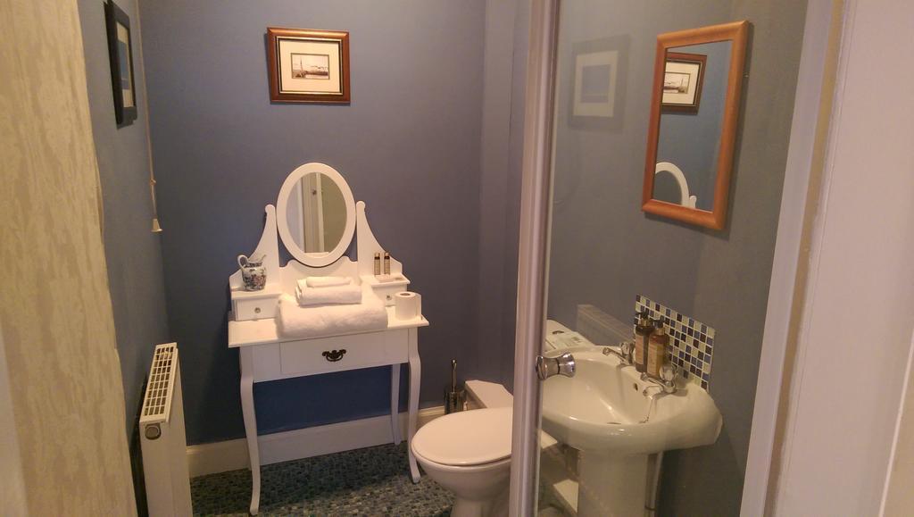 Lochinver Guesthouse Эр Экстерьер фото